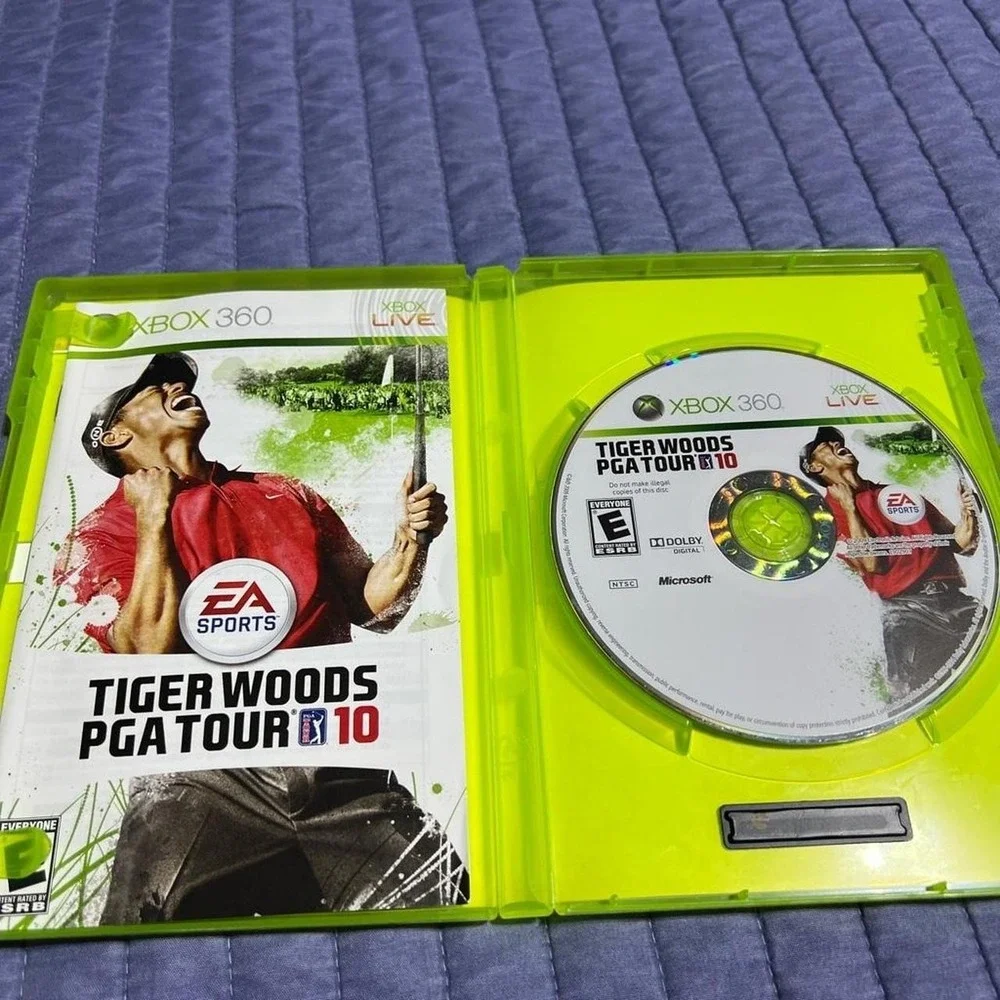 Tiger Woods PGA Tour 10 Xbox 360 EA Sports Golf Video Game with Manual